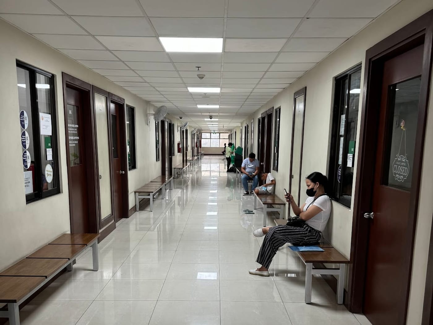 Chong Hua Hospital Mandaueの外観
